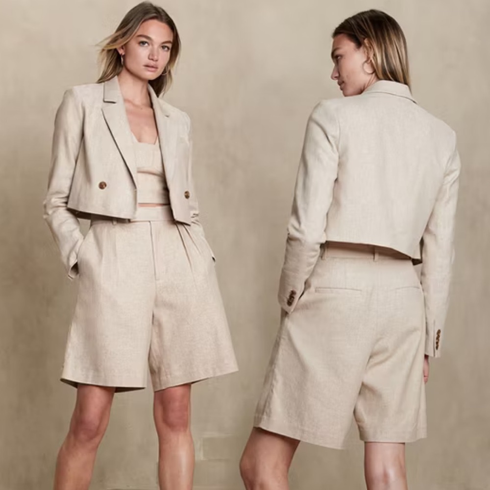 Linen cropped blazer